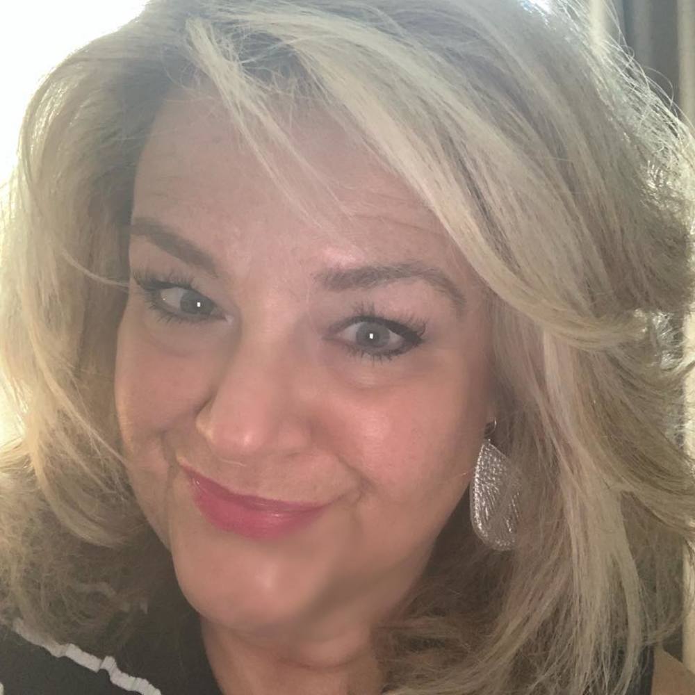 Meet your Posher, Whitney